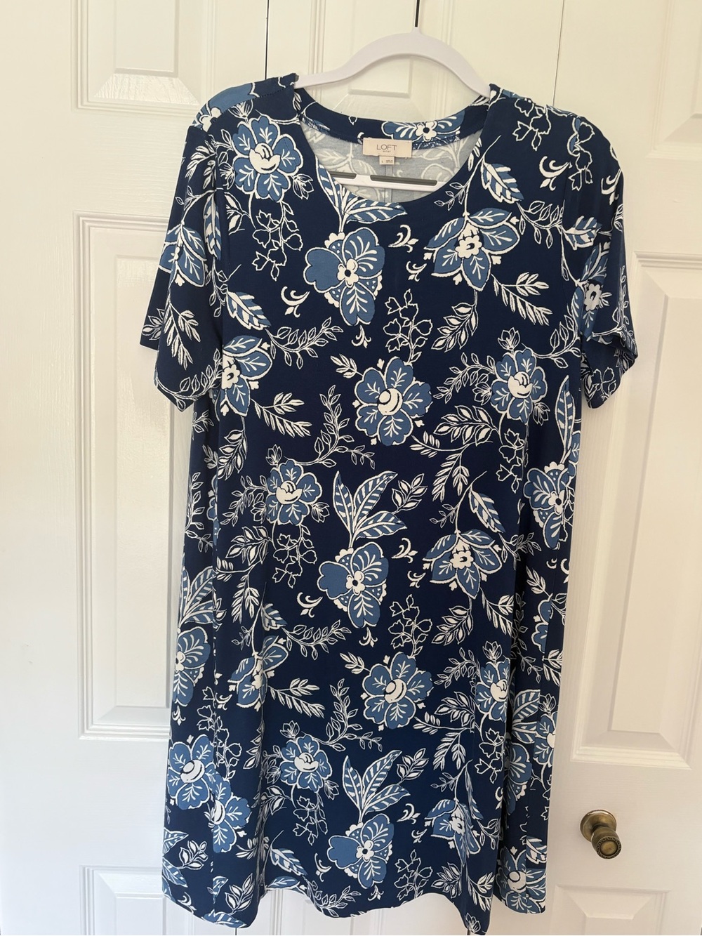 Loft outlet navy and white dress